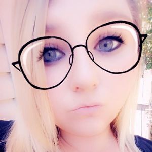 Meet your Posher, Tanisha